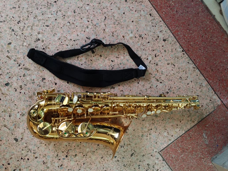 saxophone 2